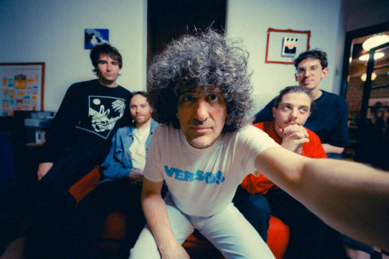 Foto de la banda rosarina Dani Pérez y Los Versos